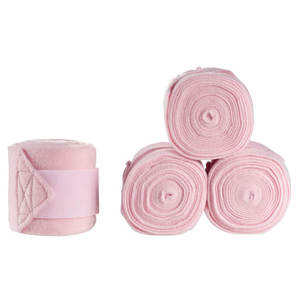 Vendas de terciopelo rosa para patas de caballo, ideales para entrenamiento, viajes y uso en establos. - Product Image 4