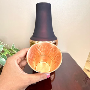 Botella de Agua de Cobre Puro Premium, Ecológica, Diseño Clásico, Botella de Cobre Martillado con Interior de Vidrio, Botella de Cobre para Mesa de Noche, Aniversario - Product Image 6