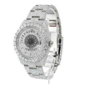 Montre de luxe en quartz pour homme et femme, boîtier en argent avec moissanite, 39 mm, mouvement analogique ETA, jour/date, verre saphir, fermoir caché, étanche 10 m - Product Image 2