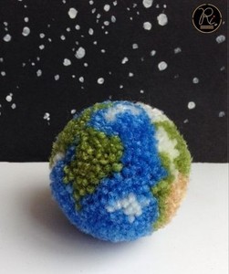 Pompons colorés en acrylique et en coton, utilisés pour décorer les robes et les vêtements pour bébés. Achetez directement auprès du fournisseur au prix de gros. - Product Image 4