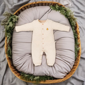 Mono de Bebé de Manga Corta de Algodón 100% Orgánico con Certificación OEKO Tex, Traje de Dormir Acolchado de Verano Unisex para Niñas y Niños - Product Image 1