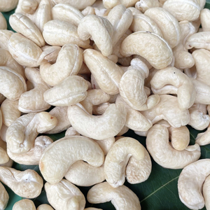 <b>Hot</b> Sale Best Rate Cashew LP1 Cashew Nuts Bulk Cashew Nuts Private Label Packaging Available Santigo - Product Image 1
