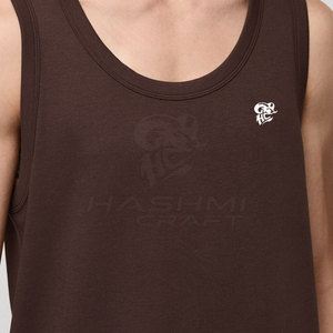 เสื้อกล้ามแฟชั่นสไตล์ OEM สำหรับผู้ชาย ผ้าคอตตอนผสมเนื้อนุ่ม ใส่ได้ทุกวัน สตรีทแวร์ทันสมัย - Product Image 5