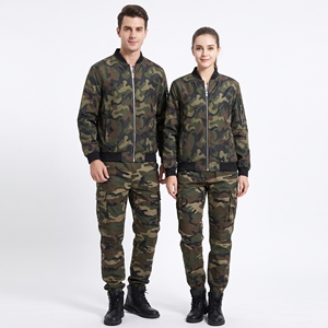 Blouson bomber camouflage pour homme, col montant zippé, veste décontractée avec poches zippées, design personnalisé, veste d'hiver unisexe - Product Image 4