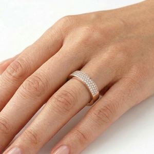 แหวนเพชรทรงอินฟินิตี้ Aniva RNP04 ทองคำขาว 18K ประดับเพชร EF VVS ที่เพาะเลี้ยงในห้องปฏิบัติการ สามแถวเต็มวง พร้อมใบรับรอง IGI - Product Image 2