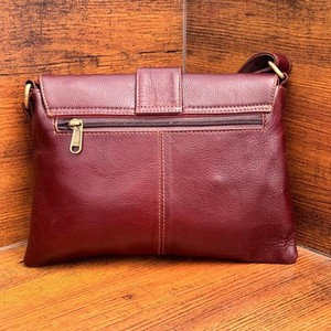 กระเป๋าสะพายข้างหนังวัวสำหรับผู้หญิงกระเป๋าสะพายไหล่ข้างเดียวทำจากหนังแท้ดีไซน์หรูหรา - Product Image 5