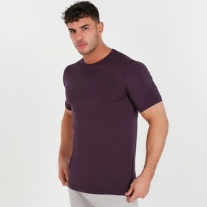 Camiseta de Cuello Redondo Azul Marino Lisa para Hombre, Corte Ajustado, Manga Corta, Algodón, Informal, Básica, con Logotipo Personalizado, OEM, ODM, Ropa al por Mayor - Product Image 4