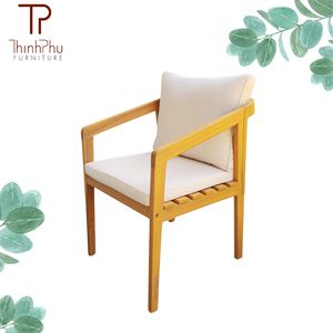 Chaise de plage en bois ThinhPhu, dossier solide, mobilier d'extérieur, fauteuil confortable avec coussin, design contemporain, pliable, Oxford, pour hôtel - Product Image 1