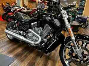 Harley-Davidson <span class=keywords><strong>V</strong></span>-<span class=keywords><strong>Rod</strong></span> Cruiser 2013 d'occasion, haute performance, pour la conduite en ville, origine américaine, à vendre - Product Image 2