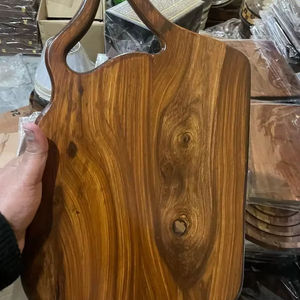 Grande planche à découper en bois massif de qualité alimentaire pour la cuisine, idéale pour la viande, les légumes, les fruits, le pain et le fromage, robuste - Product Image 1