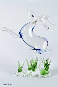Figurine de chameau en verre soufflé à la main, artisanat en verre de Murano avec base verte, hauteur 13 cm - Product Image 5