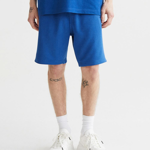 Shorts de course athlétiques légers et solides pour hommes, style streetwear, respirants, séchage rapide, pour la gym et l'entraînement - Product Image 2