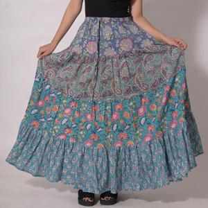 Jupe longue bohème en coton imprimé à motifs, jupe longue indienne faite à la main, tenue ethnique florale pour femmes, idéale pour les festivals - Product Image 1