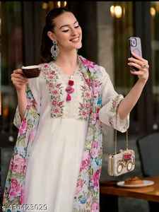 Kurti indio cosido pura viscosa bordado trabajo moda Kurtis para niñas Kurti conjunto para mujeres India - Product Image 2