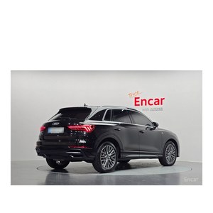 Audi Q3 35 TDI Premium 2023, 53,205 km, Diésel, Asientos de Cuero, Volante a la Izquierda, con Cámara Trasera - Product Image 2