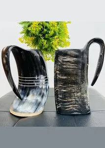 Jarra de cuerno para beber, seleccionada, cortada y pulida a mano, con grabado personalizado, hecha de material de cuerno de primera calidad para vikingos. - Product Image 3