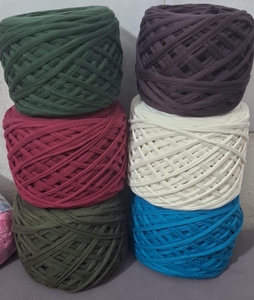 Hilo de Algodón Premium para Camisetas, Un Rollo de 500 gramos para Crochet y Tejido, Suave, Duradero, Ecológico, Ideal para Proyectos de Bricolaje, etc. - Product Image 2