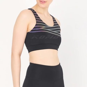 Soutien-gorge de sport simple Kofio noir avec logo frontal, léger, bretelles réglables, col rond, respirant, coupe ajustée, haut de sport pour femme - Product Image 1