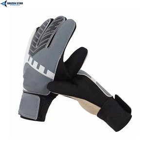 Premium Latex Goalkeeper Gloves Strong Grip Breathable Soccer Goalie Gloves <b>Custom</b> <b>Logo</b> - Product Image 5