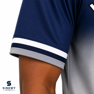 เสื้อเบสบอลแขนสั้นผู้ชาย SINEWY SPORTS สีไล่ระดับ ซับเหงื่อได้ดี ติดกระดุมด้านหน้า ปรับแต่งชื่อและหมายเลขได้ - Product Image 3