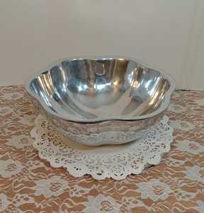 Heavy Duty <b>Metal</b> <b>Bowl</b> for Professional Kitchen Use - Product Image 5