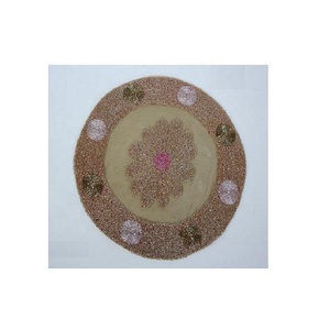 Napperons de perles de verre de haute qualité avec des motifs floraux sur des perles de verre de base marron Autres modèles disponibles Chargeur de perles de verre - Product Image 2