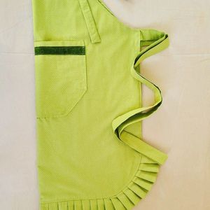 Tablier de cuisine à volants pour femme, en coton, avec poches, personnalisable avec logo, pour bistro, cuisine, écologique et réutilisable - Product Image 2