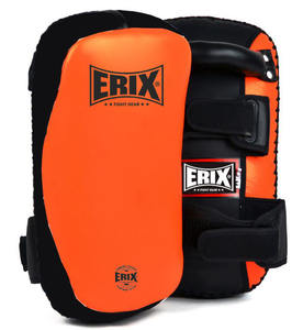 แผ่นรองฝึกซ้อมโค้งแบบกำหนดเองคุณภาพดีที่สุด OEM ทำจากหนัง PU สำหรับมวยไทย มวยสากล และ MMA - Product Image 1