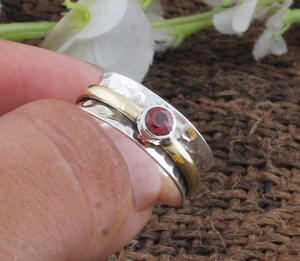 แหวนเงินแท้ 925 ประดับพลอยโกเมนสีแดงธรรมชาติ แบบซ้อนได้ สำหรับงานแต่งงาน ราคาโรงงาน ขายส่ง - Product Image 1