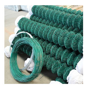 Malla de Alambre Galvanizado Recubierto de PVC, Tejido con Orificios Cuadrados de 50x50 60x60, para Cercas de 6 y 8 Pies - Product Image 6