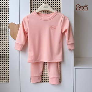 Conjunto de Ropa Casual Suave de Manga Larga de Algodón y Poliéster para Niños SeunKids, Hecho en Vietnam - Product Image 4