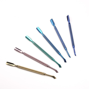 Kit d'outils repousse-cuticules double embout en acier inoxydable 130 mm pour manucure et soin des cuticules, avec deux têtes, conception réutilisable - Product Image 3