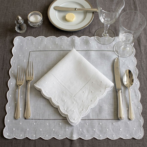 Custom Wholesale Embroidered White Dots <b>Placemats</b> Napkins Sets Linen Scallop Border Mat Washable Reusable Mats Home Events - Product Image 1