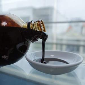 Une cuillerée de tradition Profitez de la douceur riche et naturelle de la mélasse de canne à sucre liquide - Product Image 1