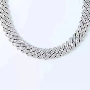 Chaîne cubaine de luxe pour homme en argent, tendance, sertie de diamants VVS en or blanc, testée au diamant, moissanite, pour cadeaux de mariage - Product Image 4