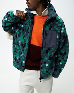 Chaqueta de invierno para hombre hecha a medida, de forro polar, con cremallera completa, cuello alto, cortavientos, ajuste regular, exterior de poliéster, venta al por mayor - Product Image 3