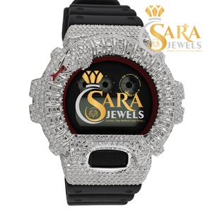 Nouvelle montre de luxe avec bracelet en caoutchouc, bracelet en acier inoxydable, design simple et carré, mouvement quartz, disponible en promotion. - Product Image 1