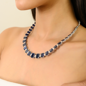 Nuevo Collar de Tenis Moderno con 47.64 Ct. de Zafiro Azul y Diamantes, Joyería Fina de Oro Blanco Sólido K18 para Novias y Bodas - Product Image 4