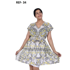 Vestido Mini de Algodón Estampado Paisley con Cuello en V - Product Image 1