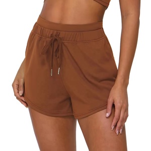 Pantalones cortos deportivos de alto entrenamiento ecológicos transpirables de secado rápido para mujer, ropa de playa con bolsillo caliente, ligeros a la moda - Product Image 1