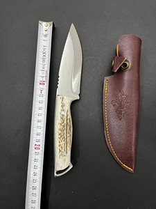 Couteau de chasse artisanal en acier Damas 1095 de qualité industrielle, manche en Micarta, revêtement noir au poudre, stock usine disponible - Product Image 4