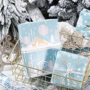 Rotolo di Carta da Regalo Natalizia con Design di Renne Blu e Argento e Fiocchi di Neve, 30 Pollici, Decorazioni Festive - Product Image 3