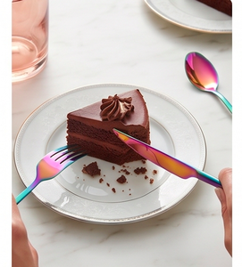 Set de couverts multicolores design pour la cuisine et la table Collection de couverts haut de gamme pour la maison, le restaurant et les célébrations - Product Image 4