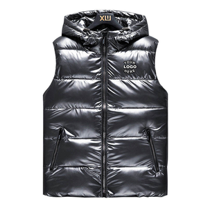 Chaleco Acolchado con Capucha para Hombre, Negro Brillante, Sin Mangas, Cierre de Cremallera, Informal, para Verano, Cálido, Ecológico - Product Image 5