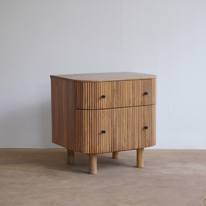 Table de chevet moderne en bois massif de style mid-century avec deux tiroirs, couleur bois naturel, pour chambre à coucher, usage domestique et hôtelier - Product Image 6