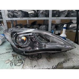 ไฟหน้ามือสอง รุ่น Grandeur/Azera ด้านขวา 921023V030 - Product Image 1