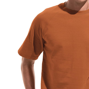 T-shirt tricoté à manches courtes pour homme, couleur orange foncé, col rond, séchage rapide, coupe classique, couleur unie, vêtement décontracté - Product Image 2