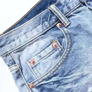 Shorts en jean personnalisés pour hommes, style hip-hop streetwear, coupe droite décontractée, respirant, 100 % coton, taille mi-haute, logo imprimé moyen, idéal pour l'été - Product Image 3