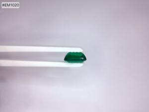 Esmeralda Zambiana Verde Intenso, Corte Octogonal Facetado, 7.24ct, Gema Suelta de Alta Calidad, Excelente Claridad, Panna para Joyería Fina - Product Image 5
