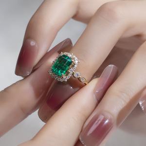 Bague en diamant taille émeraude en or 14K/18K avec pierre précieuse orange, bijou élégant pour le quotidien, importé d'Inde - Product Image 4